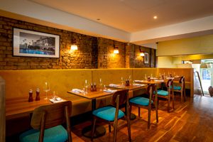 Contract Furniture at Pianta Restaurant and Bar, Chiswick, West London 2
